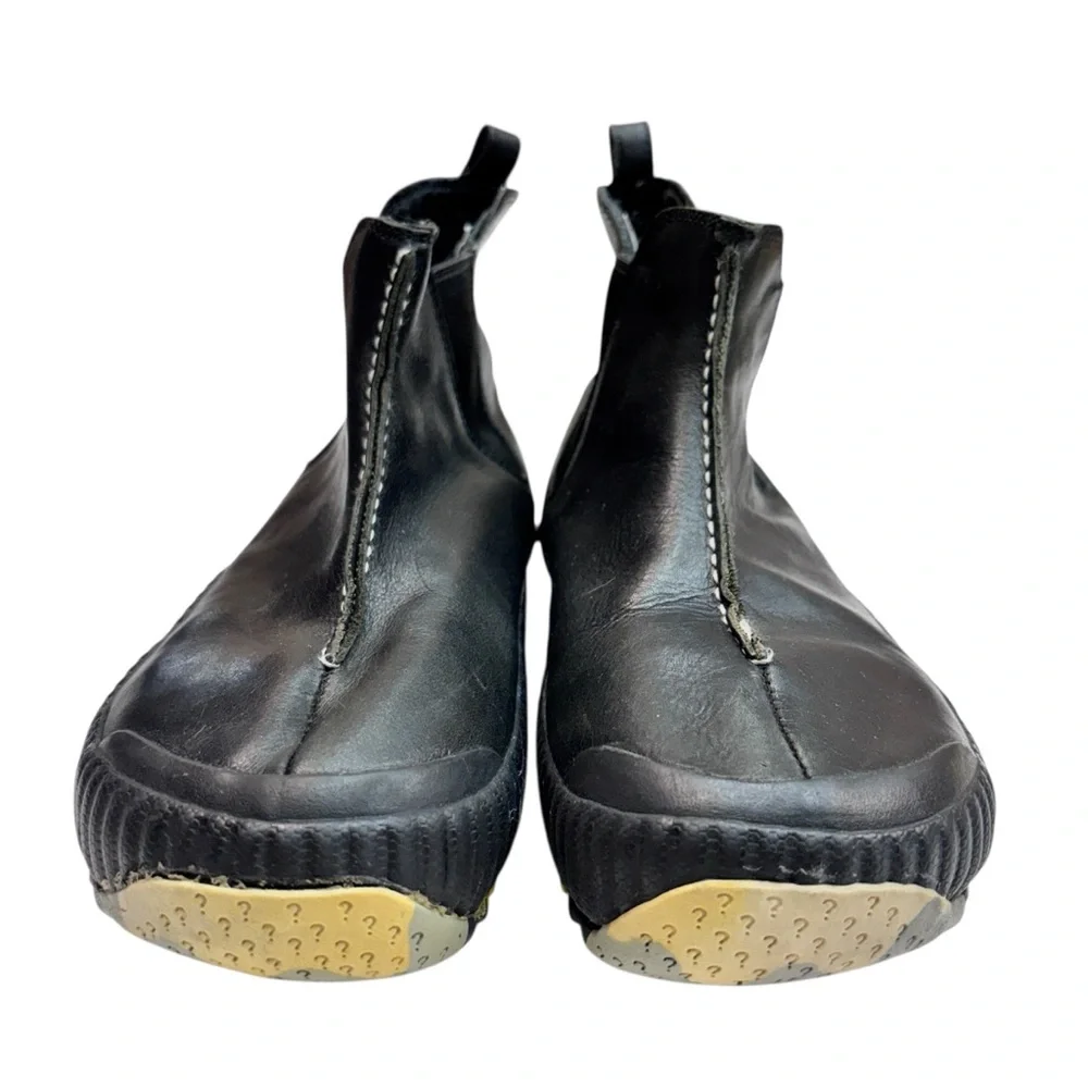 SIMPLE (FUTURE-PAST) QUALITY BLACK LEATHER SLIPON BOOTS Sz 10